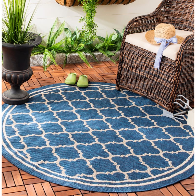 SAFAVIEH Courtyard Kristelle Indoor/ Outdoor Waterproof Patio Backyard Rug - 5'3" Round - Navy/Beige