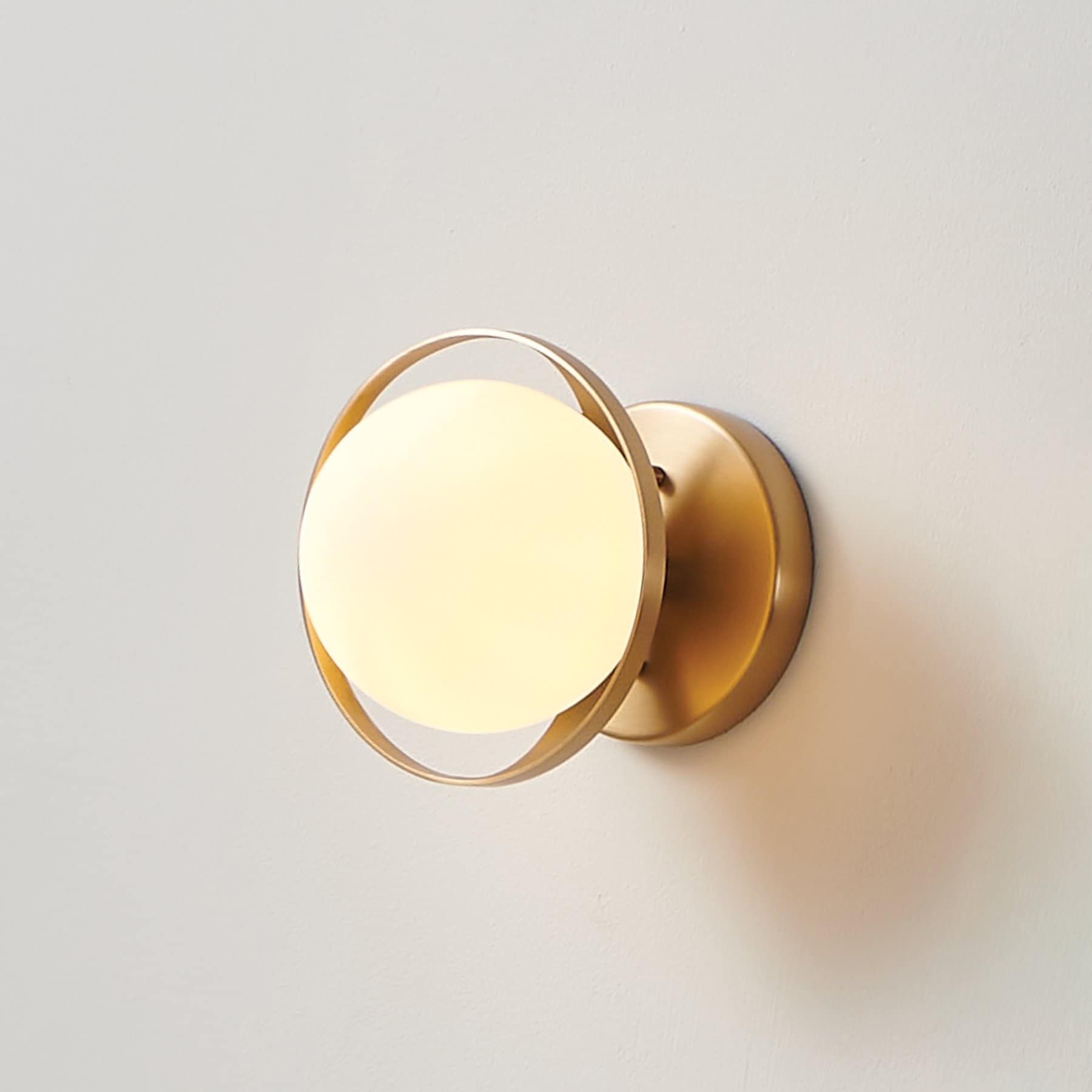 Thesis Parker 6-inch 1-light Champagne Gold Vanity Light with Etched Opal Glass Shade