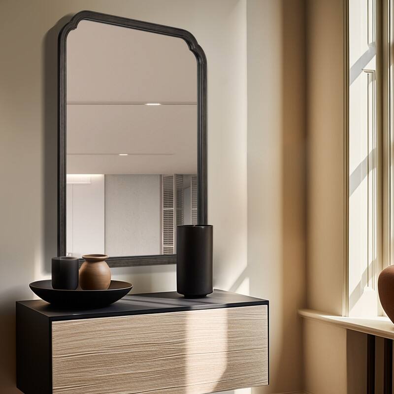 Top Corner Scalloped Rectangle Decorative Farmhouse Wall Mirror