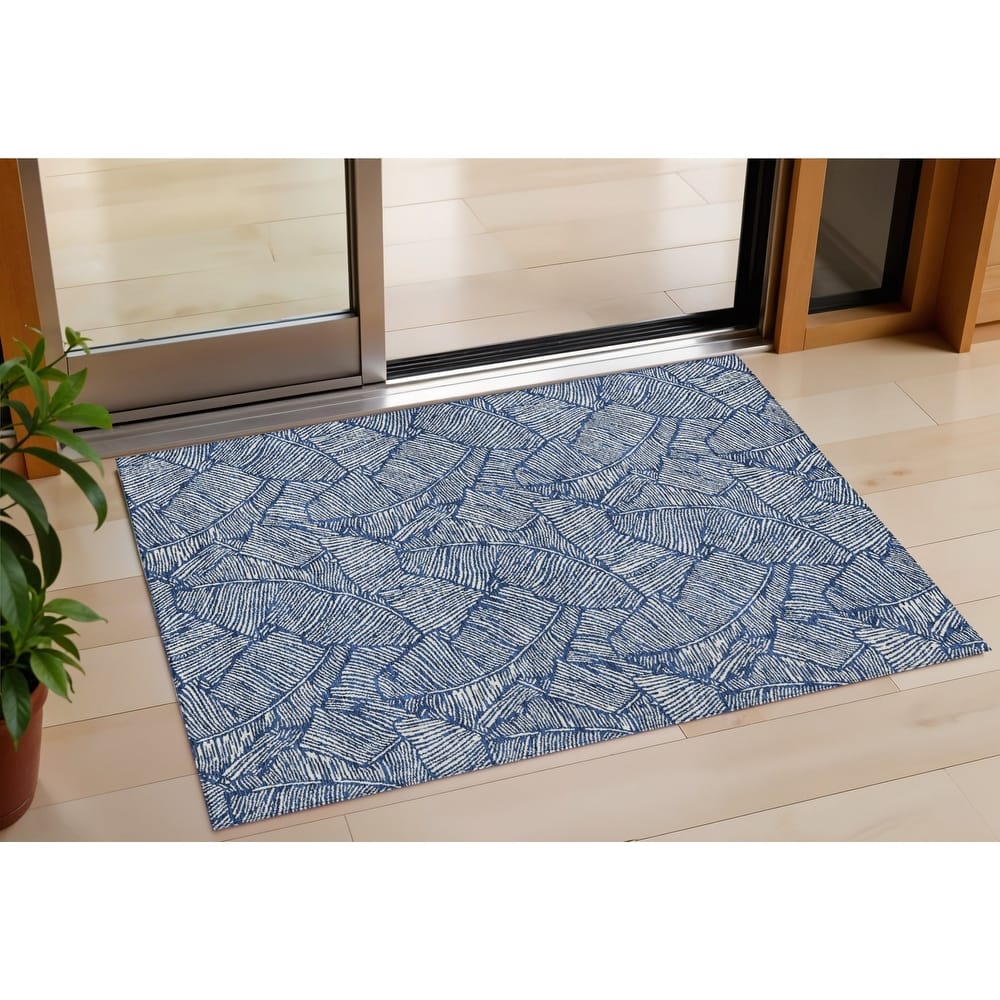 HomeRoots Floral Transitional Rectangle Outdoor Rug