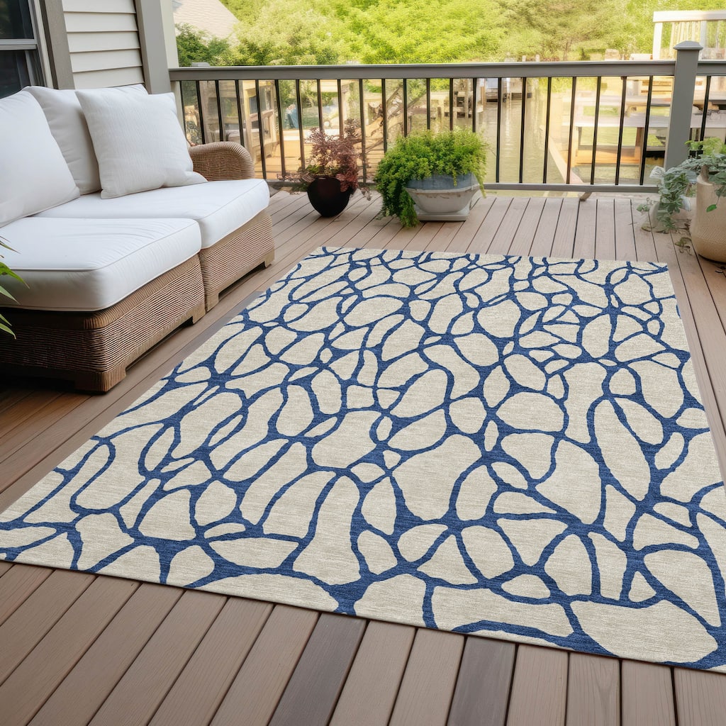 Machine Washable Indoor/ Outdoor Contemporary Chantille Rug