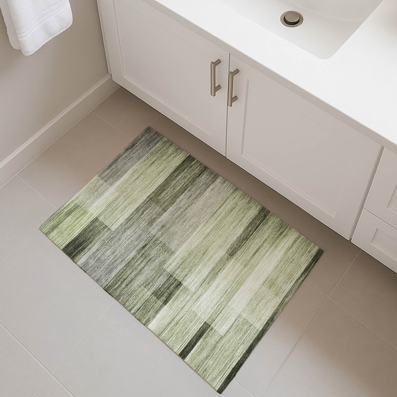 Premium Washable Super Soft Ombre Layers Mayfield Rug - Green - 1'8" x 2'6"