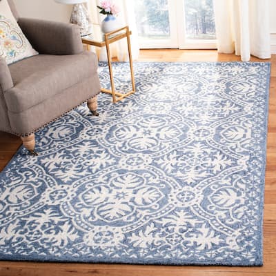 SAFAVIEH Handmade Micro-Loop Anamarija Wool Rug