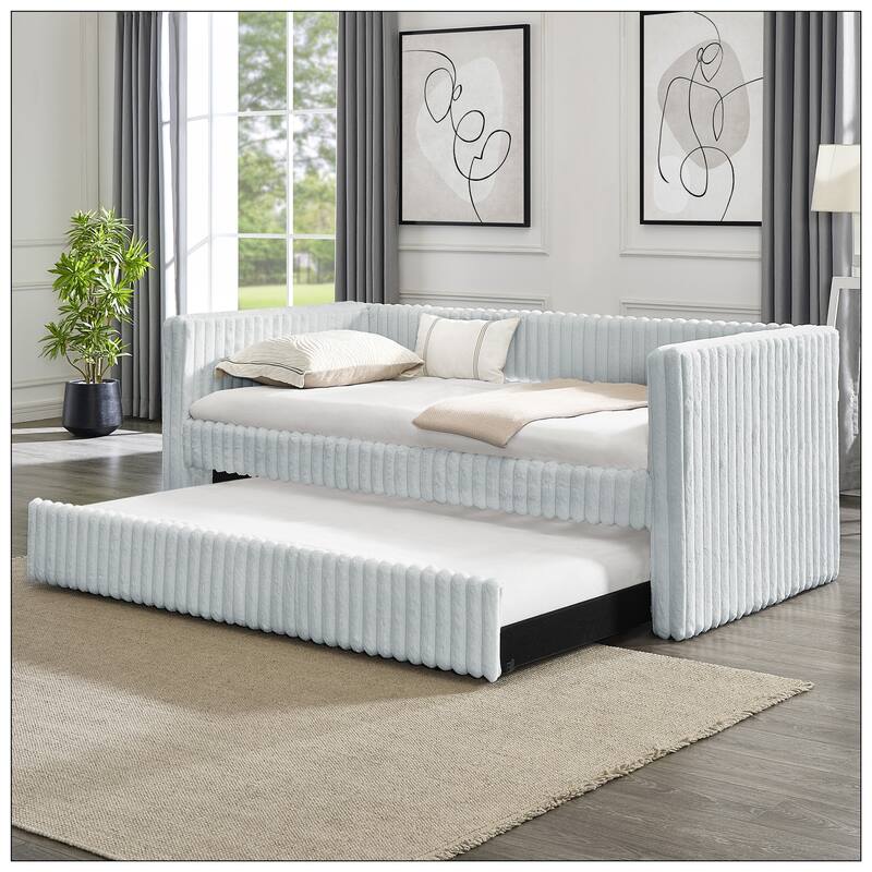 Twin Size Daybed The bottom pulls out to form a bed