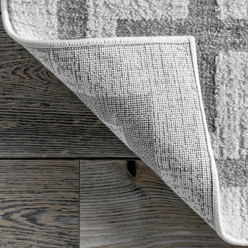 Nuloom Geometric Imani Border Area Rug