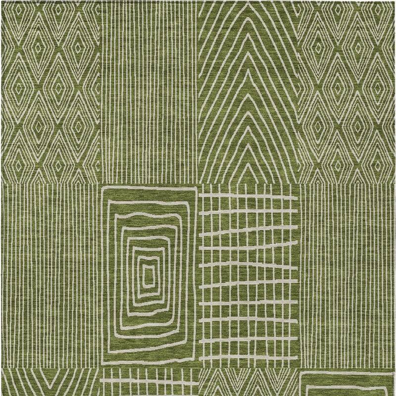 HomeRoots Geometric Transitional Rectangle Outdoor Rug