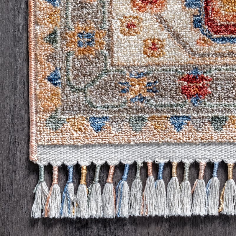 Nuloom Halley Floral Medallion Area Rug