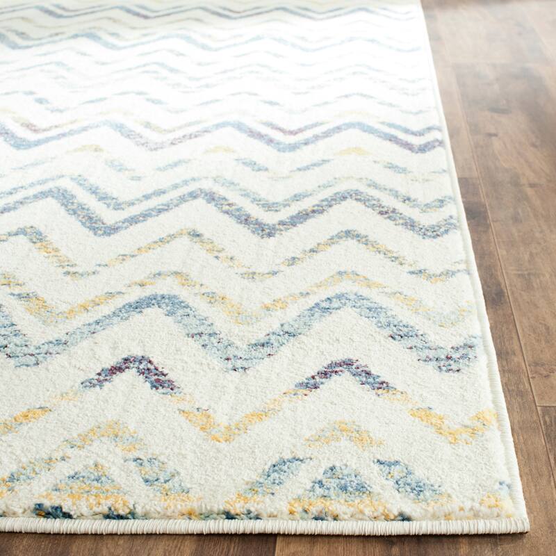 SAFAVIEH Evoke Lissa Distressed Vintage Boho Rug