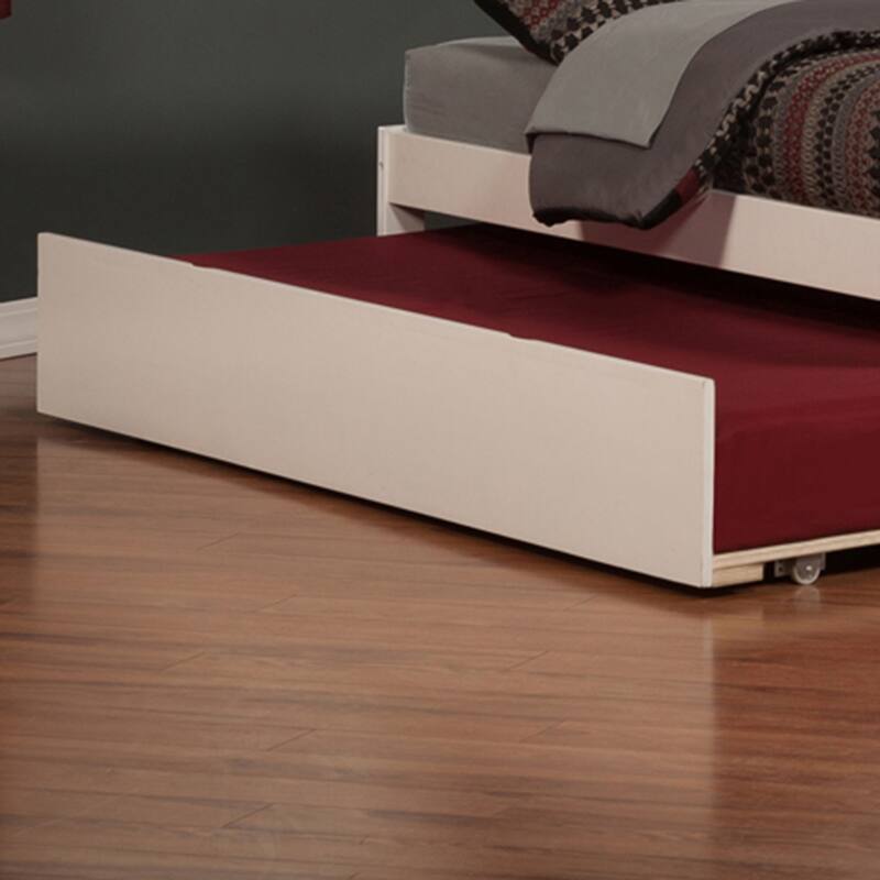 Concord King Platform Bed with Footboard & Twin XL Trundle in White