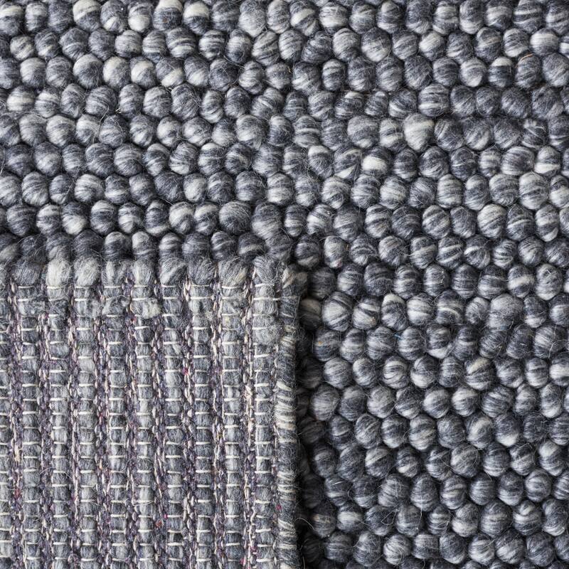 SAFAVIEH Natura Gerta Handmade Wool Area Rug