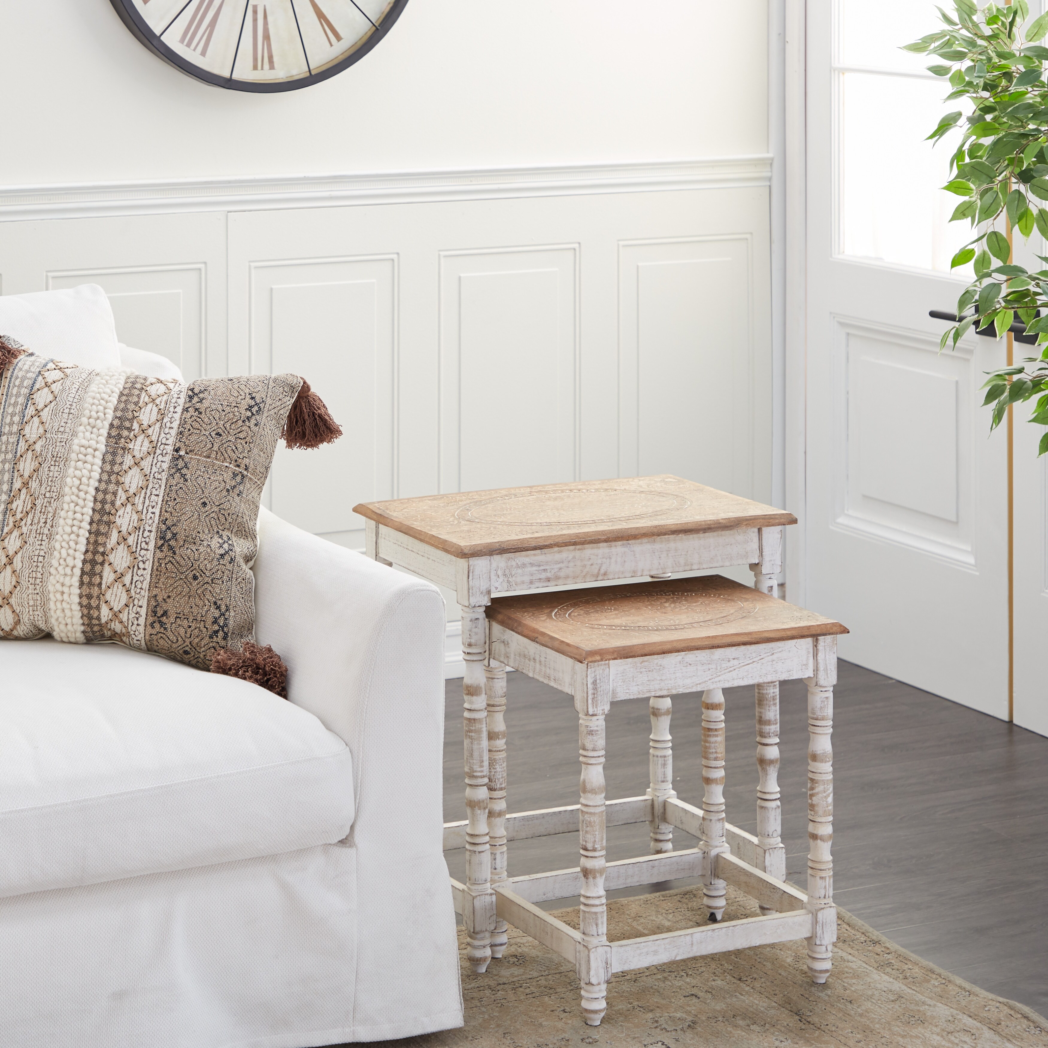 Shop Black Friday Deals On Nesting Dark And White Wood Side Tables With Carved Wood Tops Set Of 2 24 20 22 X 14 X 24 Overstock 32066116