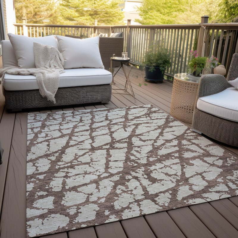 Machine Washable Indoor/ Outdoor Abstract Contemporary Chantille Rug