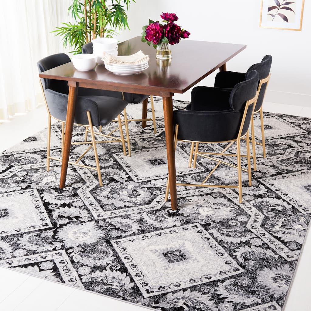 SAFAVIEH Brentwood Blagoyka Traditional Rug