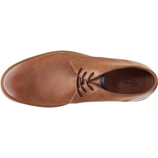 Shop Clarks Men S Atticus Limit Chukka Boot Tan Full Grain Leather Overstock 25435325