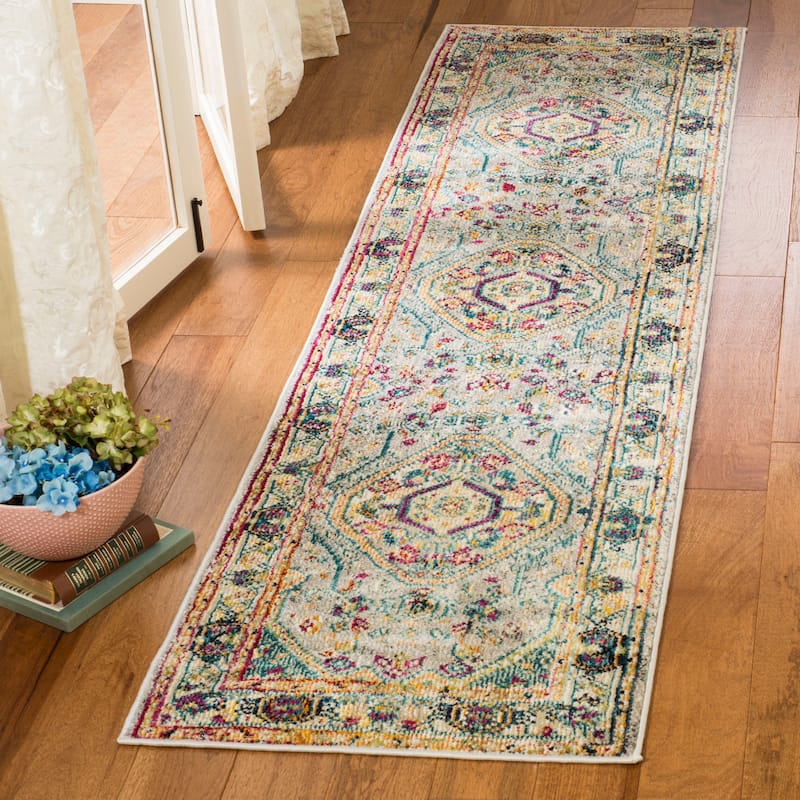 SAFAVIEH Savannah Basmah Boho Oriental Polyester Medallion Rug