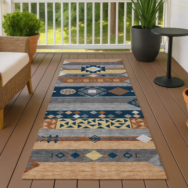 Machine Washable Indoor/ Outdoor Global Tuca Chantille Rug - Navy - 2'3" x 7'6"