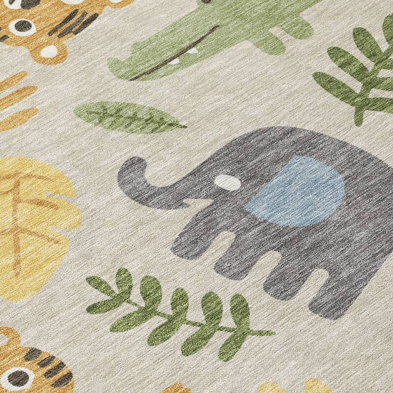 Machine Washable Indoor/ Outdoor Whimsy Safari Animals Chantille Rug