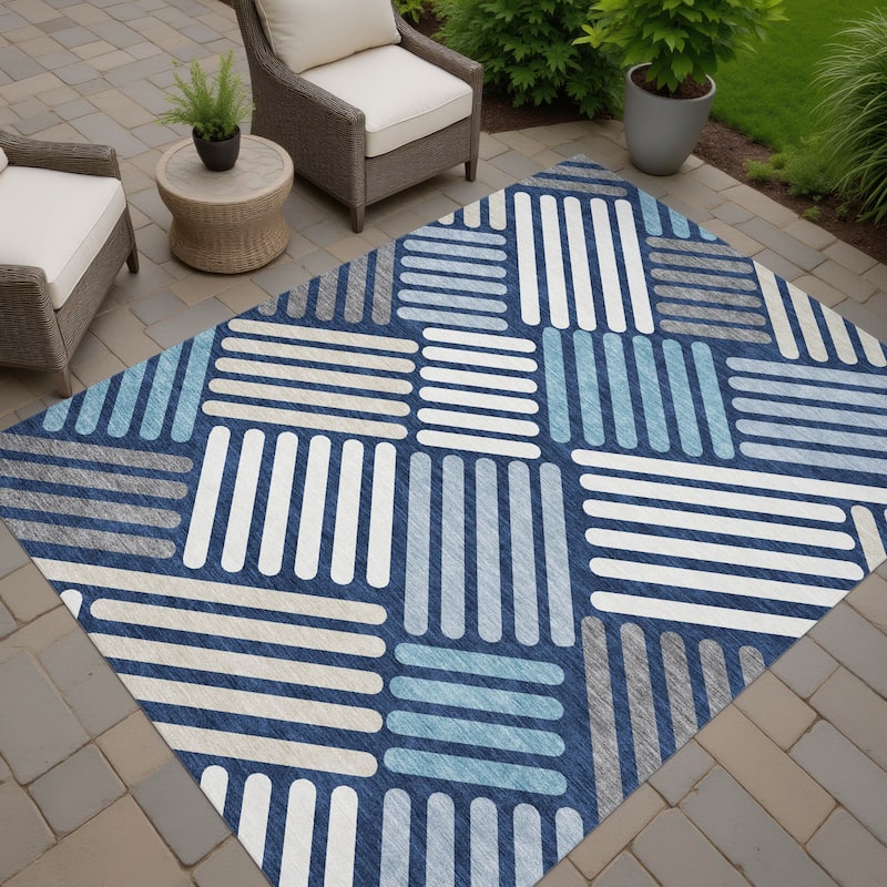 Machine Washable Indoor/ Outdoor Modern Weave Chantille Rug - Navy - 8' x 10'