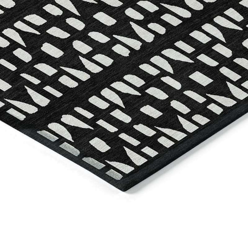 Machine Washable Indoor/ Outdoor Contemporary Imprints Chantille Rug