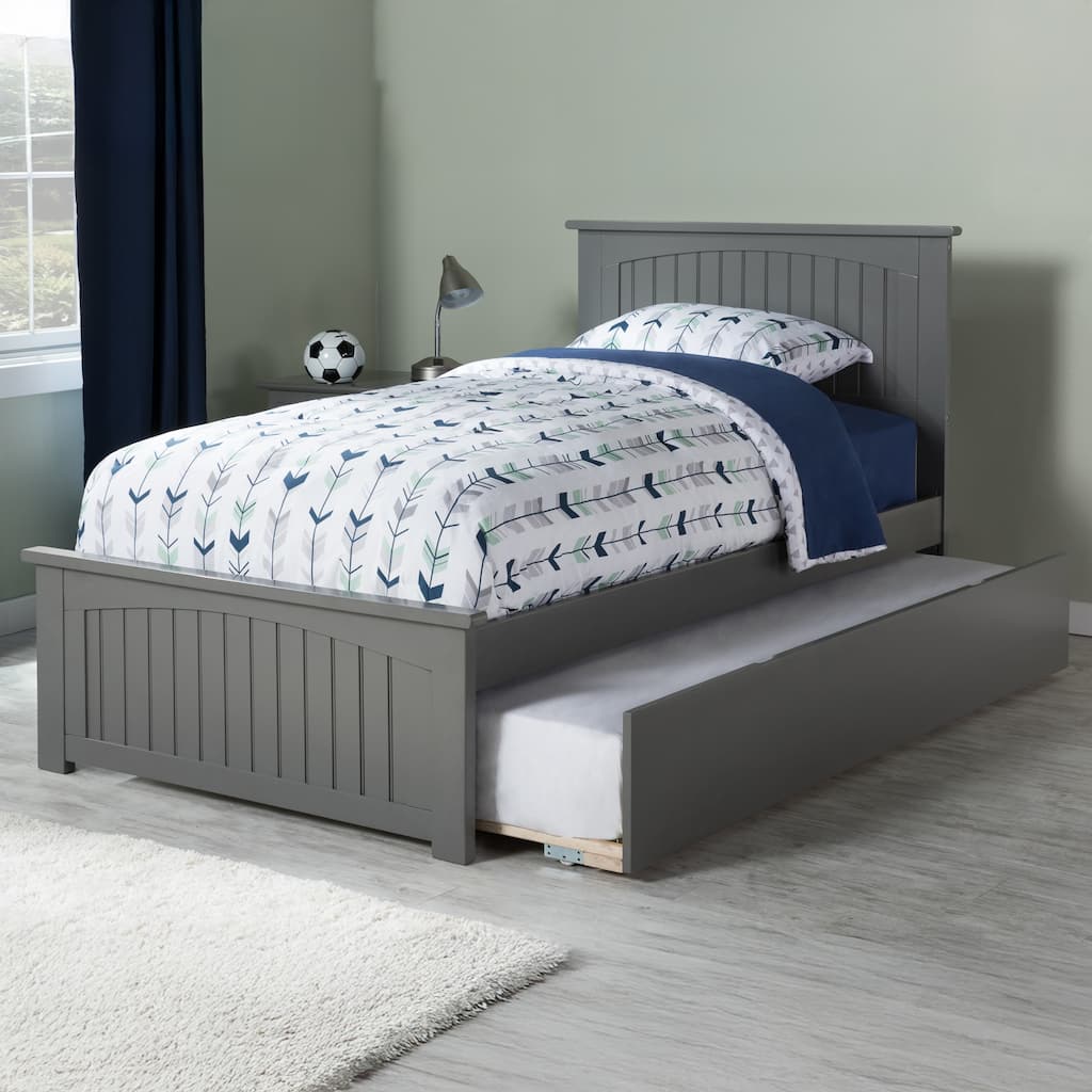 Nantucket Bed with Matching Footboard and Twin XL Trundle