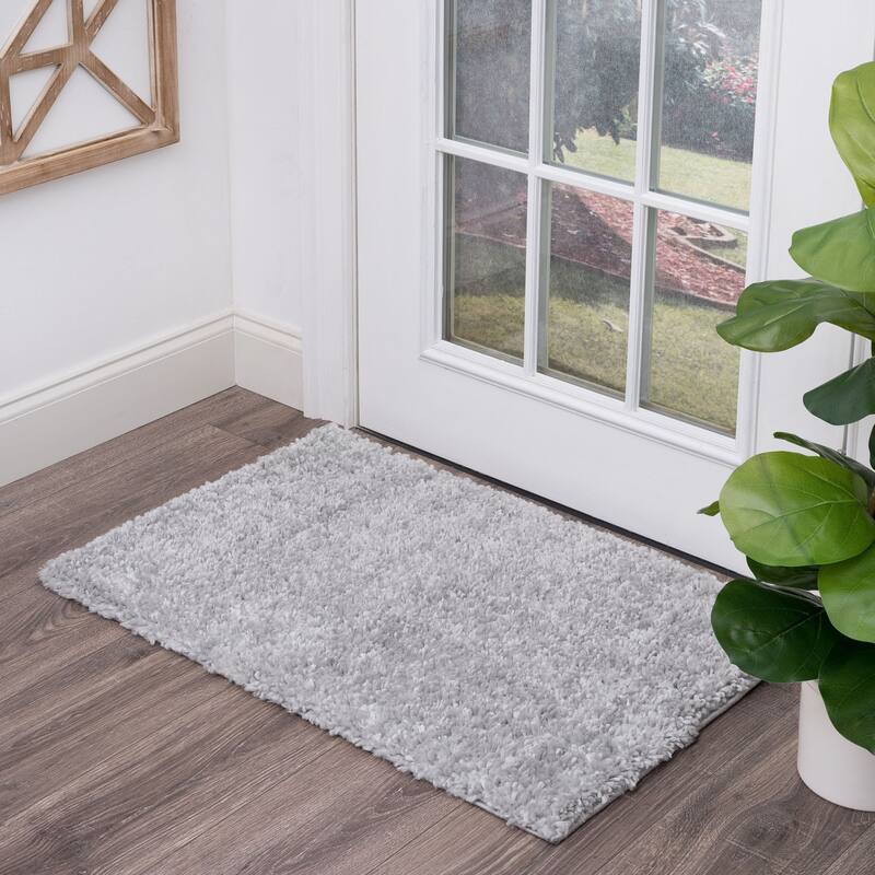 Sohni Shag Farmhouse Solid Color Indoor Area Rug