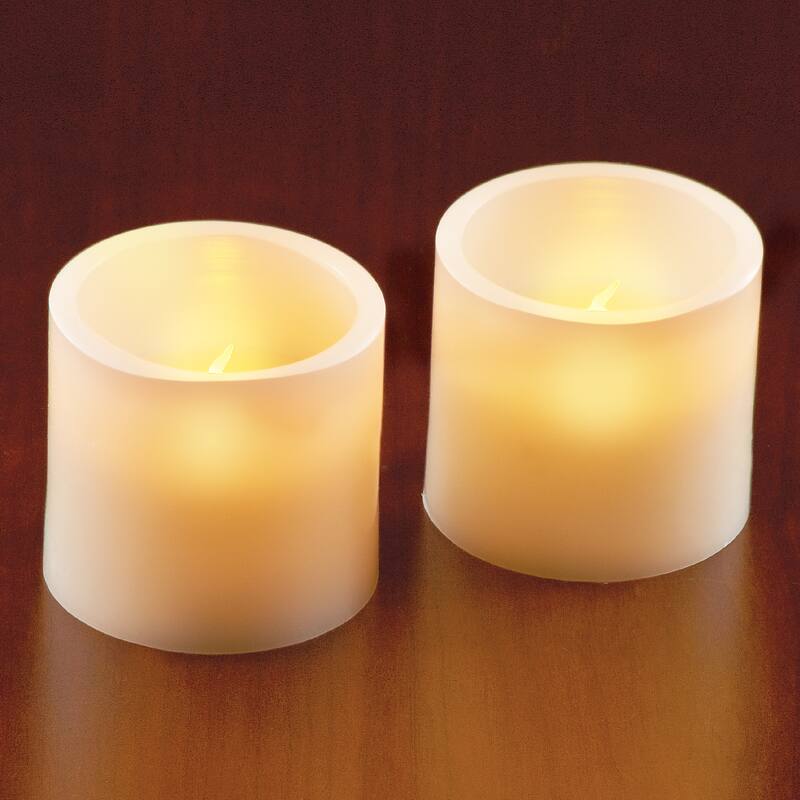 LED Flat Top Pillar Candles Set of 2 8.500 x 5.000 x 4.500 Bed
