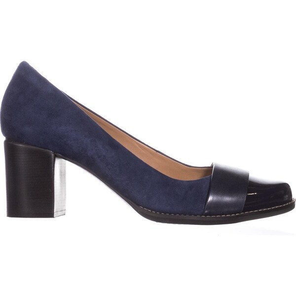 navy pumps block heel