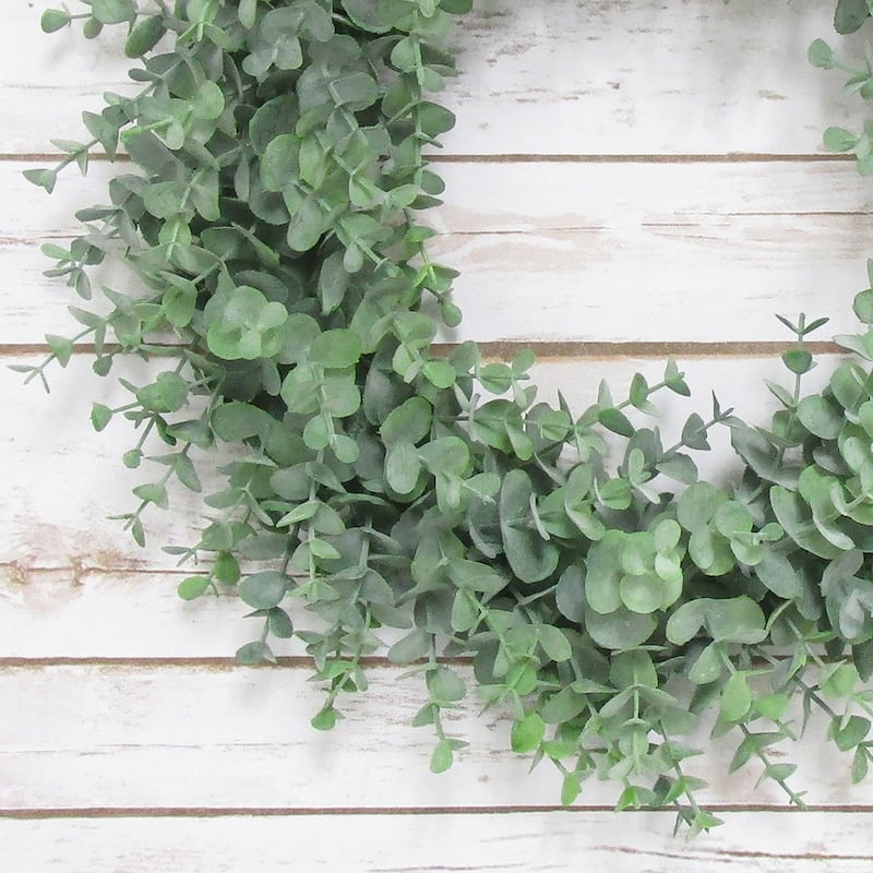 Full Frosted Green Artificial Eucalyptus Leaf Foliage Greenery Wreath 16in
