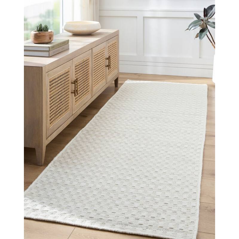 Livabliss Mardin Cottage Area Rug - 2' x 3' - Off-White