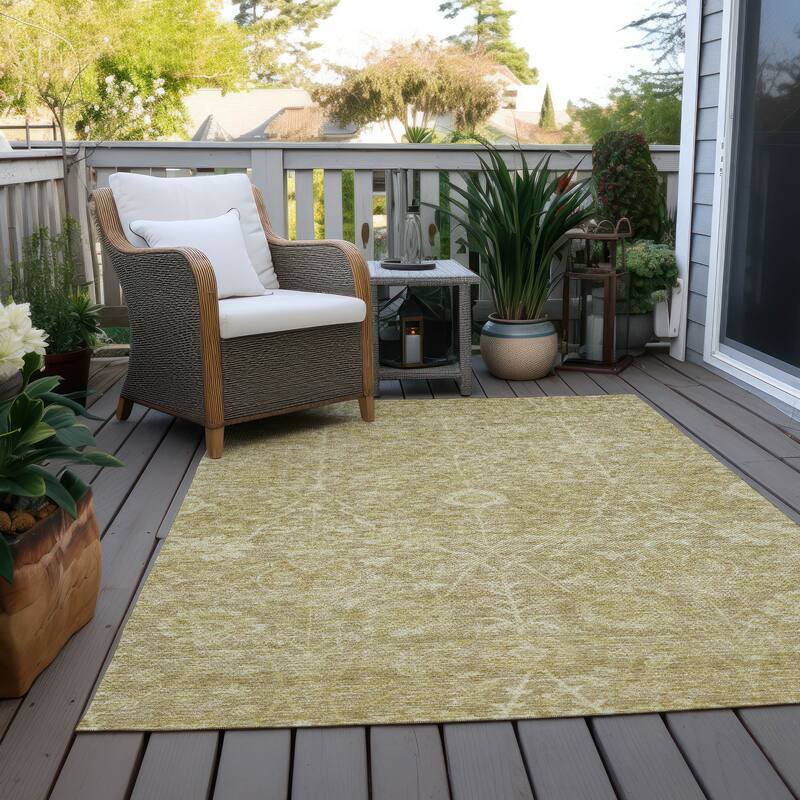 Machine Washable Indoor/ Outdoor Traditional Kashan Chantille Rug