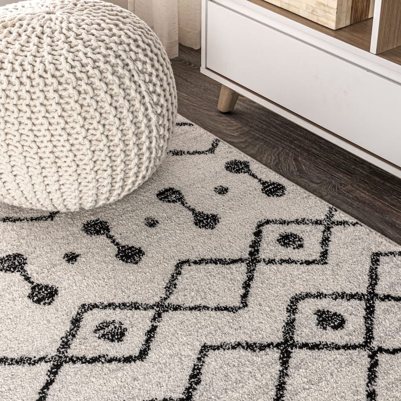 JONATHAN Y Izil Moroccan Beni Souk Area Rug