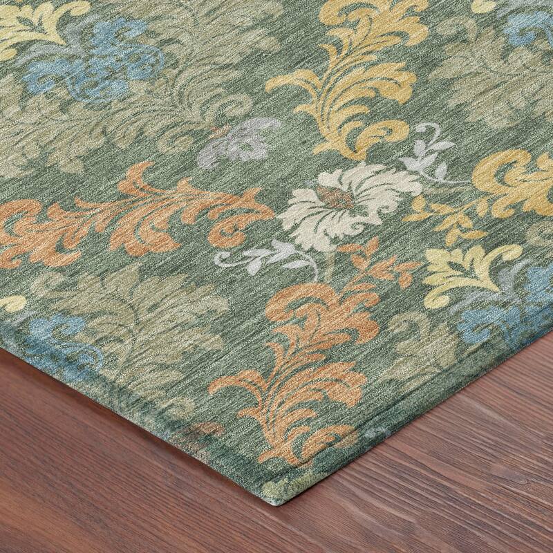Machine Washable Indoor/ Outdoor Damask Patna Chantille Rug