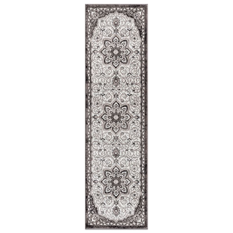 Traditional Medallion Area Rug