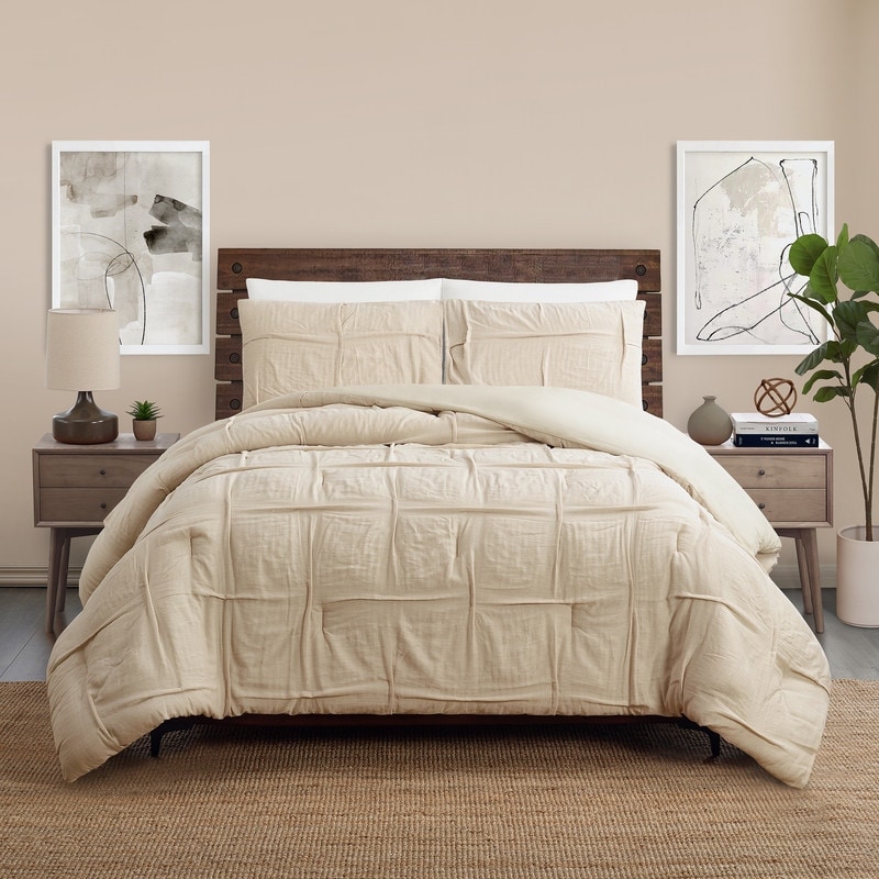 Riley Pleated 3-Piece Solid Textured Comforter Set