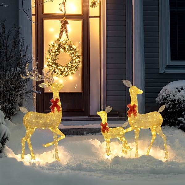 Outsunny 4.5ft 3-Piece Light Up Christmas Deer Family Set of 3