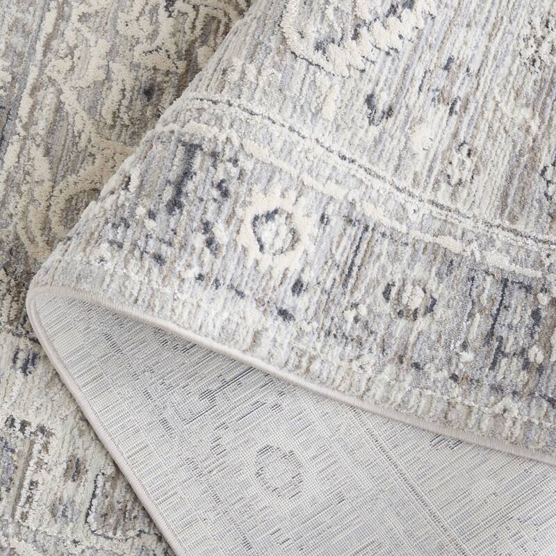 SAFAVIEH Taylor Geena Traditional Rug