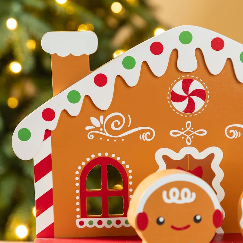 Glitzhome Set of 4 Wooden Christmas Gingerbread House Table Decor