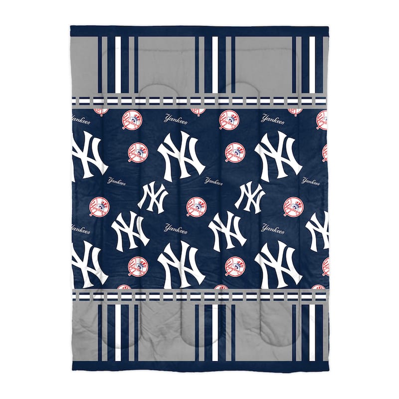 MLB New York Yankees Rotary Bed in a Bag Set