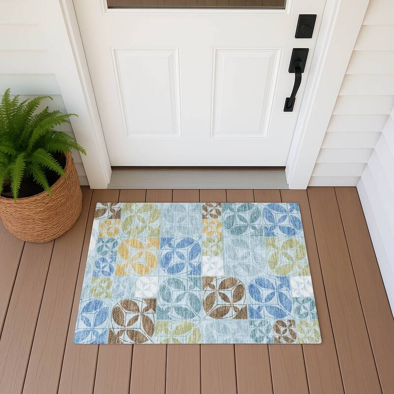 Machine Washable Indoor/ Outdoor Patch Lupton Chantille Rug - Sky - 1'8" x 2'6"