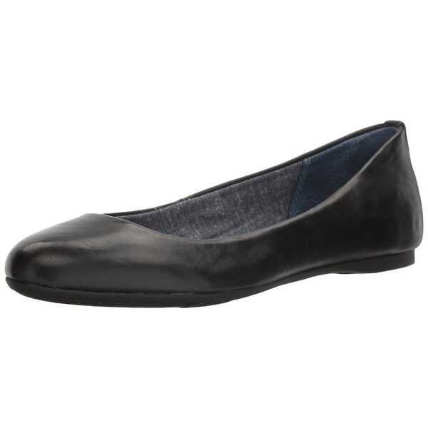 closed toe ballet flats
