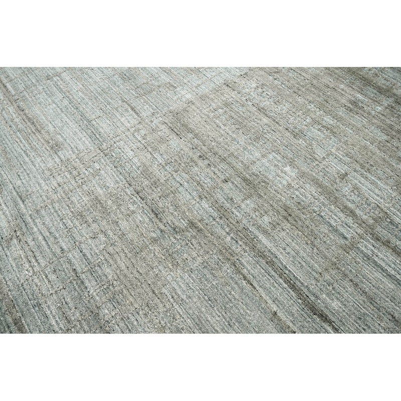 Hand Knotted Textured Gray Tibetan Wool Modern Oriental Area Rug - 8' x 9' 11''