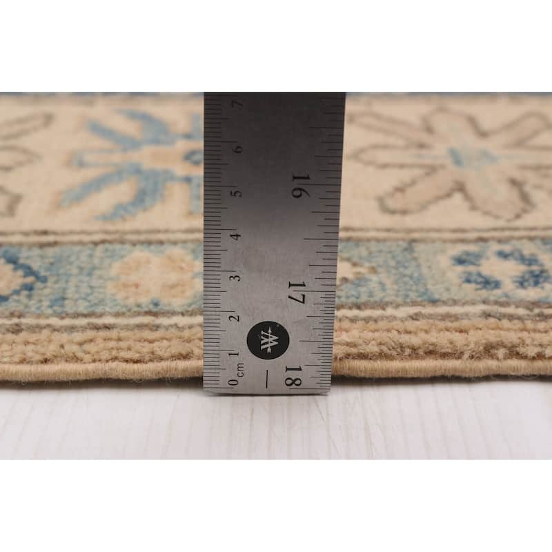 ECARPETGALLERY Hand-knotted Finest Ghazni Tan Wool Rug - 4'9 x 6'3
