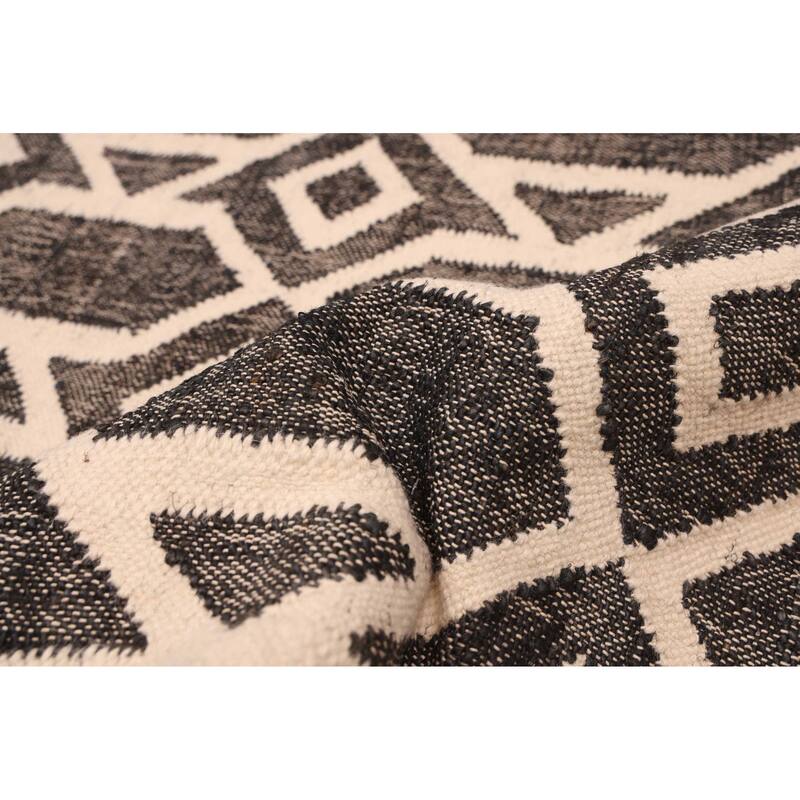 ECARPETGALLERY Flat-Weave Palas Denizli Black, White Kilim - 5'4 x 7'8