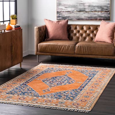 Nuloom Halley Floral Medallion Area Rug