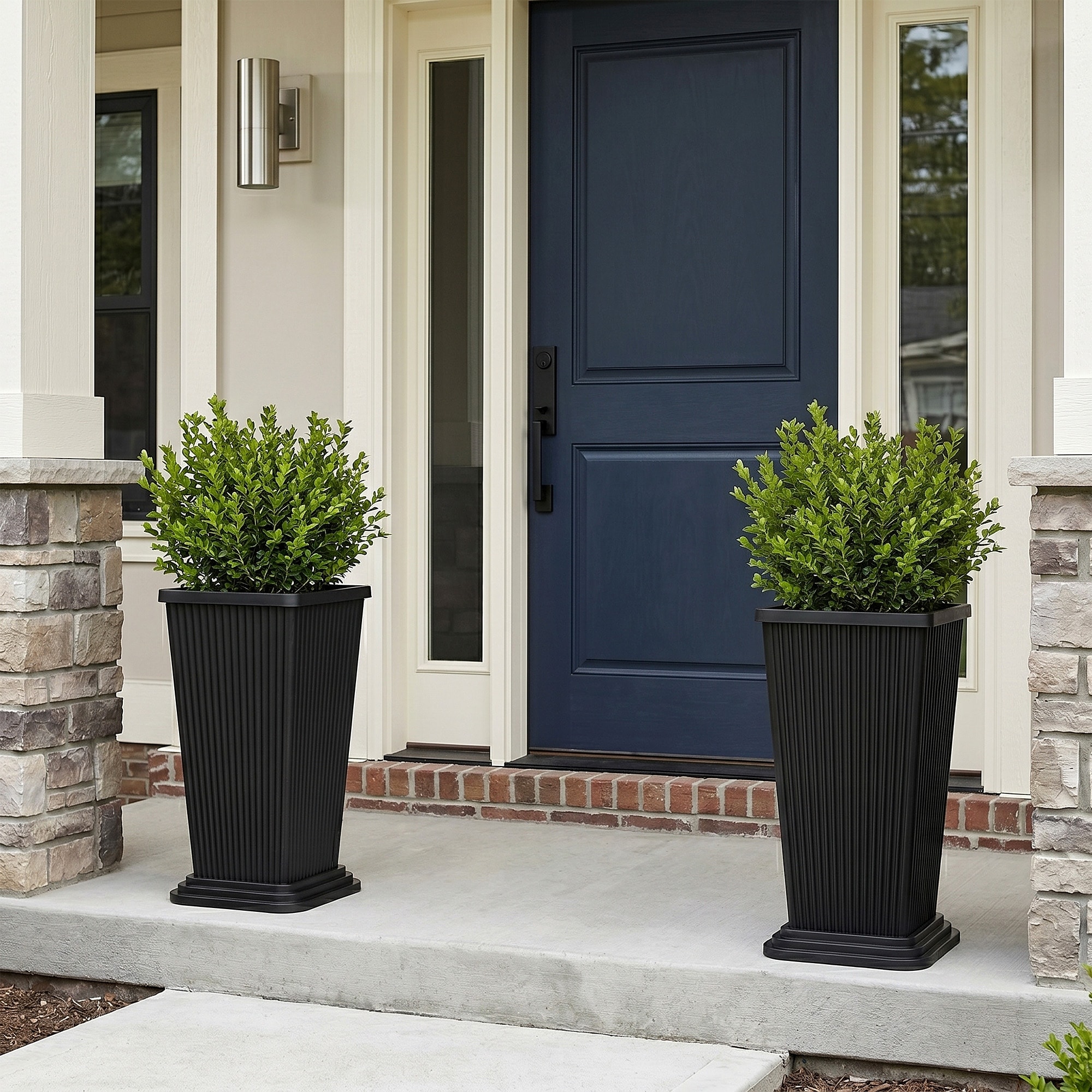 PE Modern Decorative Garden Pots for Indoor & Outdoor Use (Set of 2)