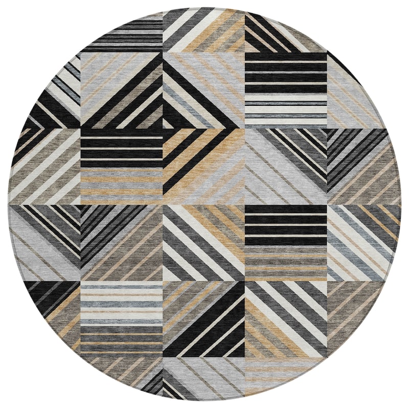 Machine Washable Indoor/ Outdoor Geo Mosaic Chantille Rug