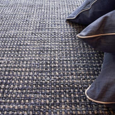 EXQUISITE RUGS Ferrus Handwoven Polyester/Wool/Cotton Blue/Ivory/Grey Area Rug.