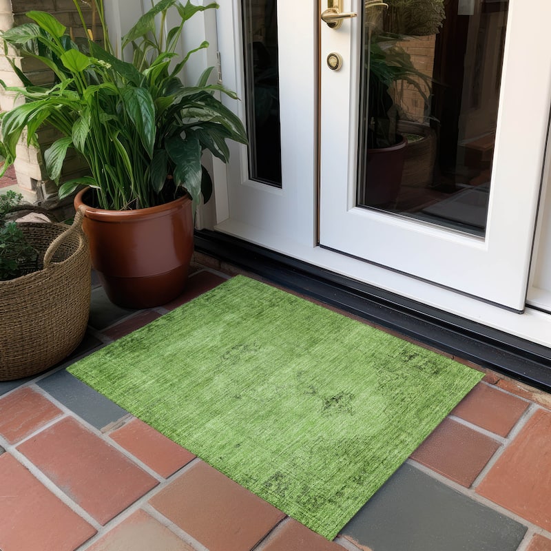 Machine Washable Indoor/ Outdoor Chantille Vintage Traditional Rug