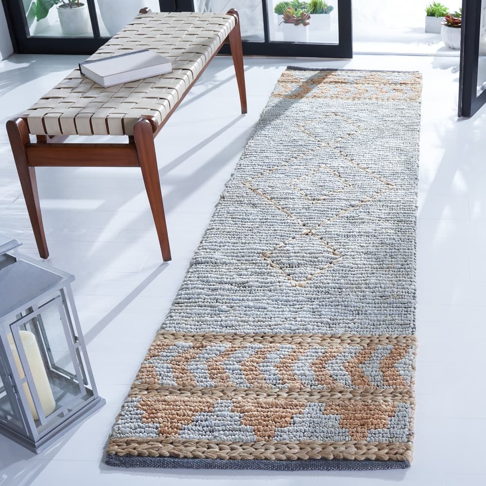 SAFAVIEH Handmade Kilim Finella Moroccan Rug