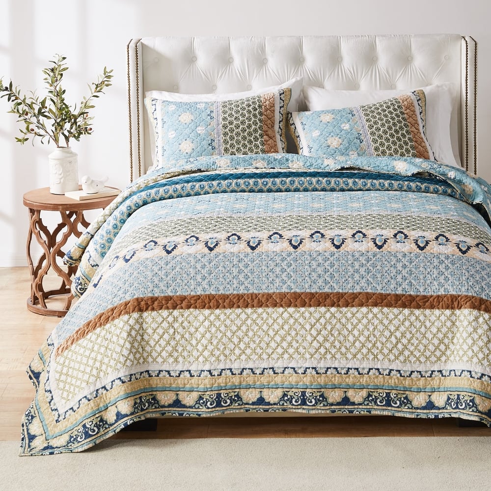 Greenland Home Fashions Thalia Velvet-Embellished Cotton Quilt Set